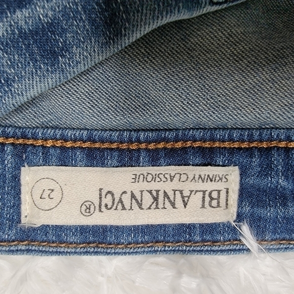 𝅺BLANKNYC Skinny Jeans - Picture 2 of 8